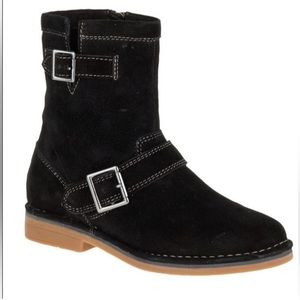 Gypsy Chelsea Boot Black genuine suede leather ankle zip boot comfortable!